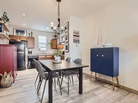 10582 E 29th Dr, Denver, CO 80238 photo 5