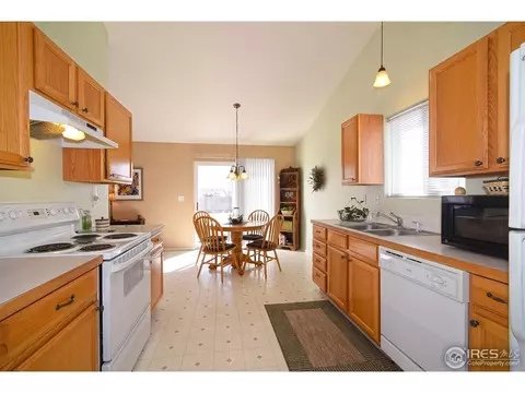 2418 Haven Ct, Evans, CO 80620 photo 8