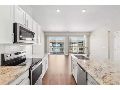 480 E Fremont Pl #1-402, Centennial, CO 80122