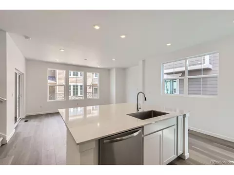 6761 Arbor Blvd, Thornton, CO 80602 photo 5