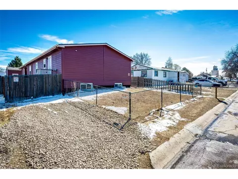 Exterior - 570 4th St, Bennett, CO 80102 photo 2 of 4