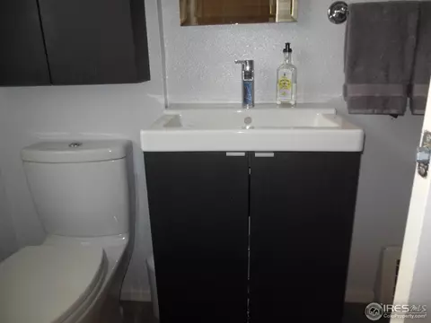 1540 Poplar St, Denver, CO 80220 photo 12