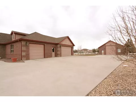 6440 Eagle Shadow Ave, Brighton, CO 80602 photo 2