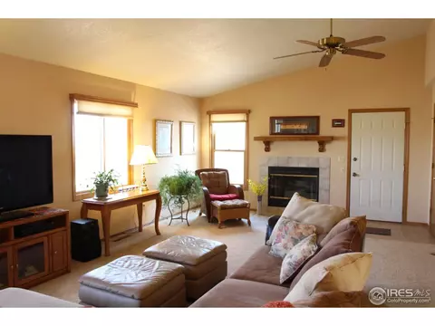 4601 Beverly Dr, Berthoud, CO 80513 photo 8