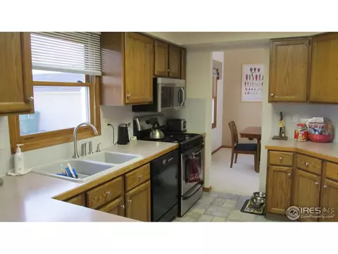 3212 Collins Ave, Evans, CO 80620 photo 4