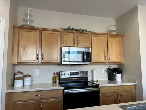 27869 E 7th Pl, Aurora, CO 80018 photo 22