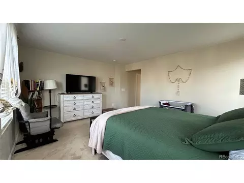 27869 E 7th Pl, Aurora, CO 80018 photo 10