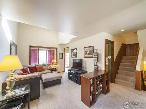 1546 Macarthur Dr, Boulder, CO 80303 photo 2