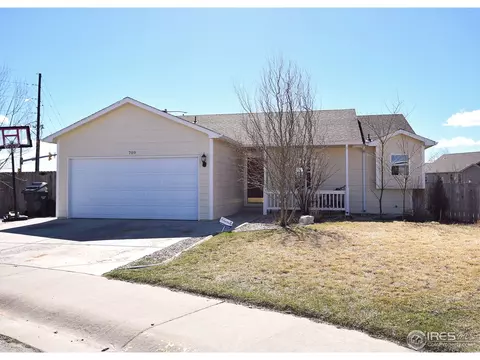 709 Kenosha Ct, Windsor, CO 80550 photo 2
