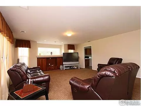 16867 E Peakview Ave, Aurora, CO 80016 photo 4