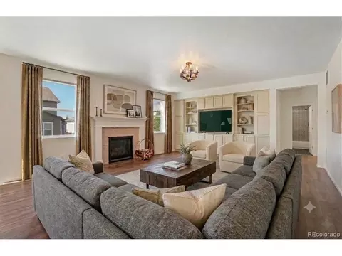Living - 3405 Quicksilver Rd, Frederick, CO 80516 photo 3 of 4