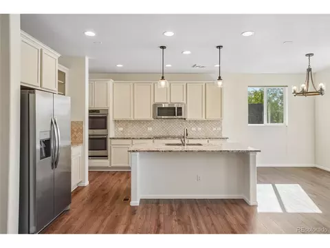 Kitchen - 3405 Quicksilver Rd, Frederick, CO 80516 photo 2 of 4