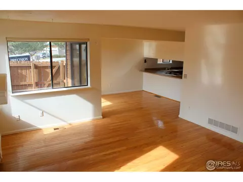 6244 Willow Ln, Boulder, CO 80301 photo 3