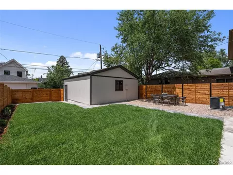 2569 Forest St, Denver, CO 80207 photo 27