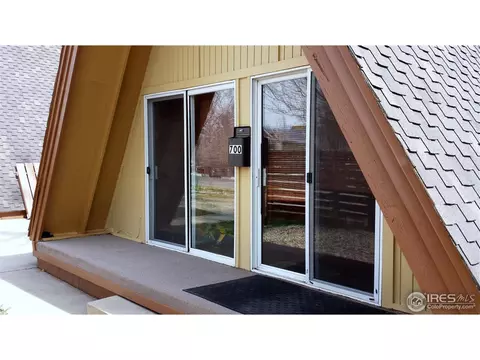 700 Crescent Dr, Boulder, CO 80303 photo 2