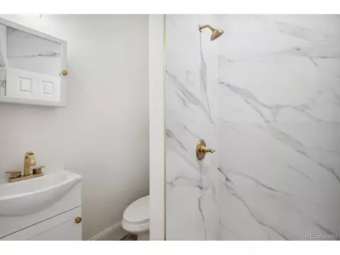 2000 E 47th Ave, Denver, CO 80216 photo 14