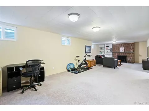 8226 E Lehigh Ave, Denver, CO 80237 photo 22