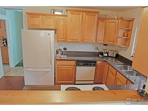 3030 19th St, Boulder, CO 80304 photo 2