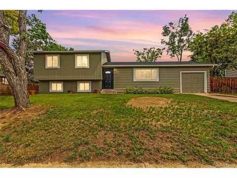 7172 S Washington St, Centennial, CO 80122