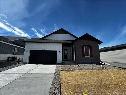 8705 S Quemoy St, Aurora, CO 80016