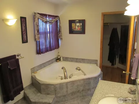 409 Bothun Rd, Berthoud, CO 80513 photo 9