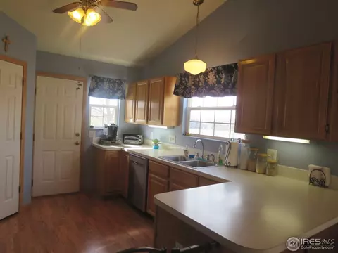 1121 Valley Dr, Windsor, CO 80550 photo 6