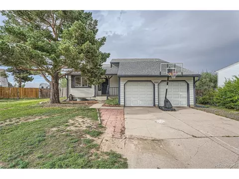 18486 E Crestline Cir, Centennial, CO 80015