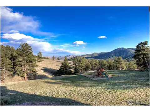 1554 Rowell Dr, Lyons, CO 80540 photo 3