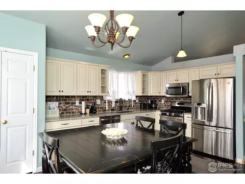 2154 E 98th Ave, Thornton, CO 80229 photo 8