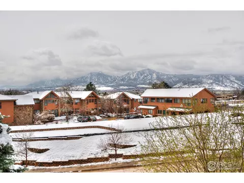 4738 Edison Ln, Boulder, CO 80301 photo 2