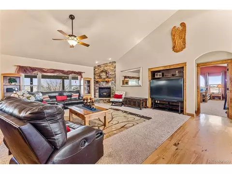 2225 Ventress Ct, Bennett, CO 80102 photo 7