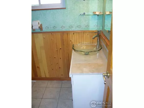 833 E 5th Ave, Longmont, CO 80501 photo 19