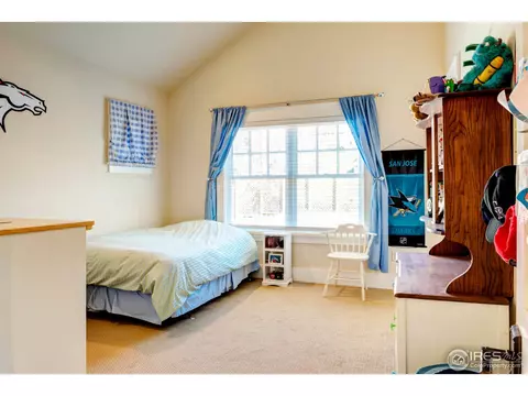 2423 Bluff St, Boulder, CO 80304 photo 11