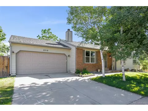 5318 S Quintero Ct, Centennial, CO 80015