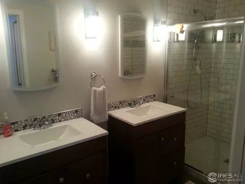 5186 Deephaven Ct, Denver, CO 80239 photo 11