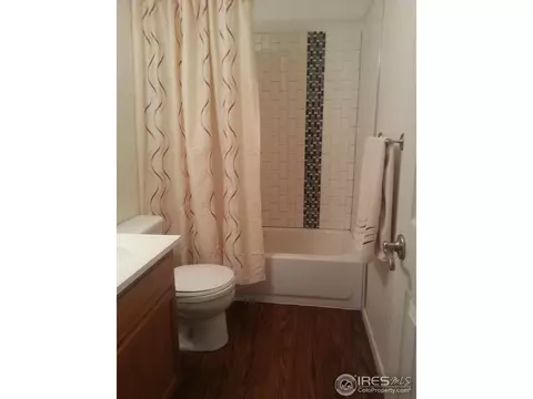 5186 Deephaven Ct, Denver, CO 80239 photo 9