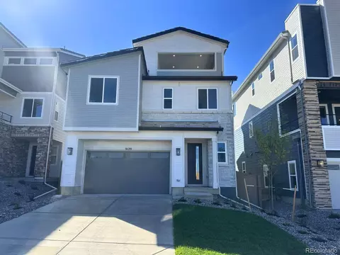 9129 White Ridge Rd, Englewood, CO 80112
