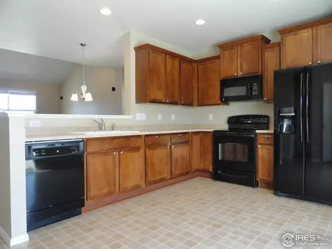 1557 Windshire Dr, Windsor, CO 80550 photo 3