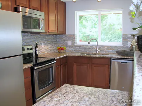 725 S 44th St, Boulder, CO 80305 photo 3
