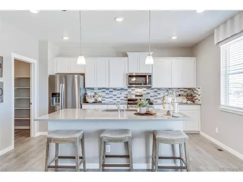 27601 E Cedar Ave, Aurora, CO 80018 photo 9