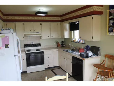 12 Maple Dr, Frederick, CO 80530 photo 6