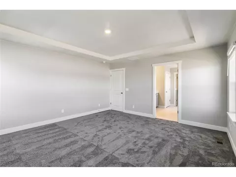 1866 Sawtooth Mountain Dr, Berthoud, CO 80513 photo 17
