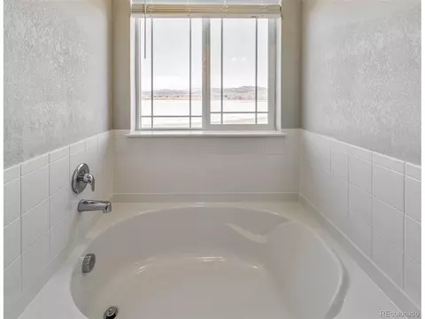 1866 Sawtooth Mountain Dr, Berthoud, CO 80513 photo 20