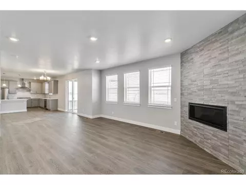 1866 Sawtooth Mountain Dr, Berthoud, CO 80513 photo 3