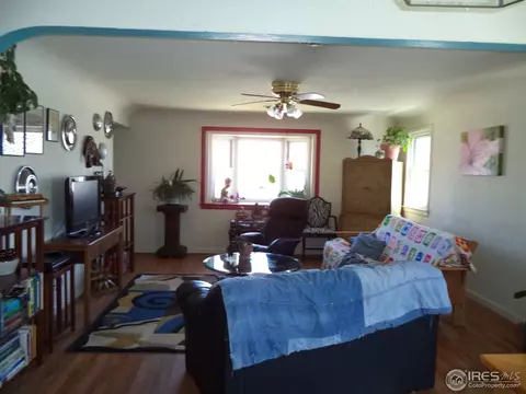 1528 5th St, Greeley, CO 80631 photo 2
