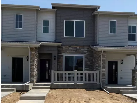 698 N Bersshine Ct, Watkins, CO 80137