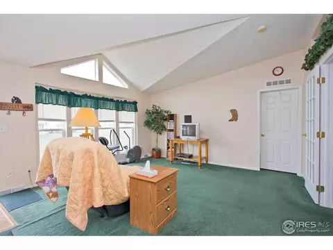 39231 Boulevard, Eaton, CO 80615 photo 8