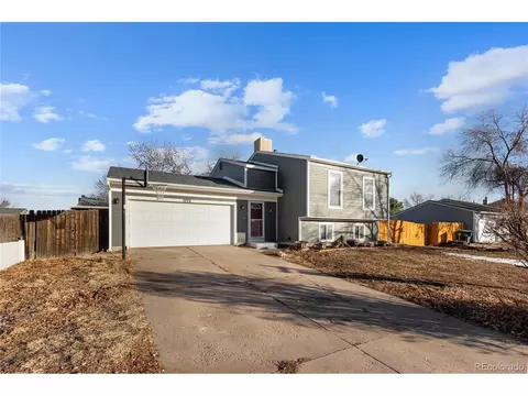 1772 Biscay St, Aurora, CO 80011