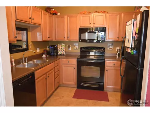 12862 Jasmine St #E, Thornton, CO 80602 photo 6