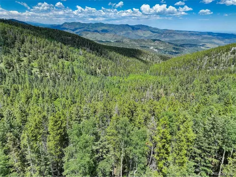 22 Castlewood Ct, Evergreen, CO 80439